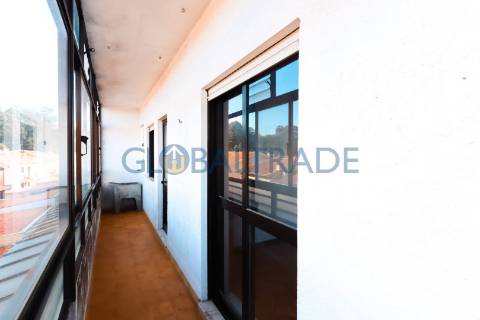 Apartamento T2 em S. Cosme