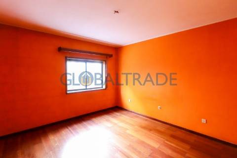 Apartamento T2 em S. Cosme