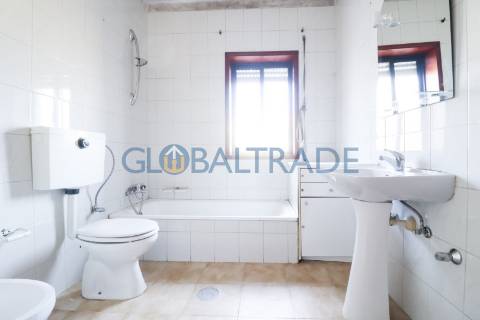 Apartamento T2 em S. Cosme