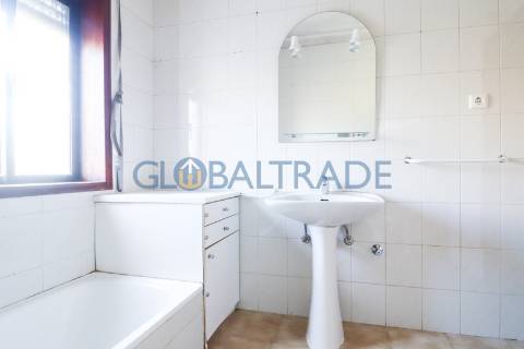 Apartamento T2 em S. Cosme