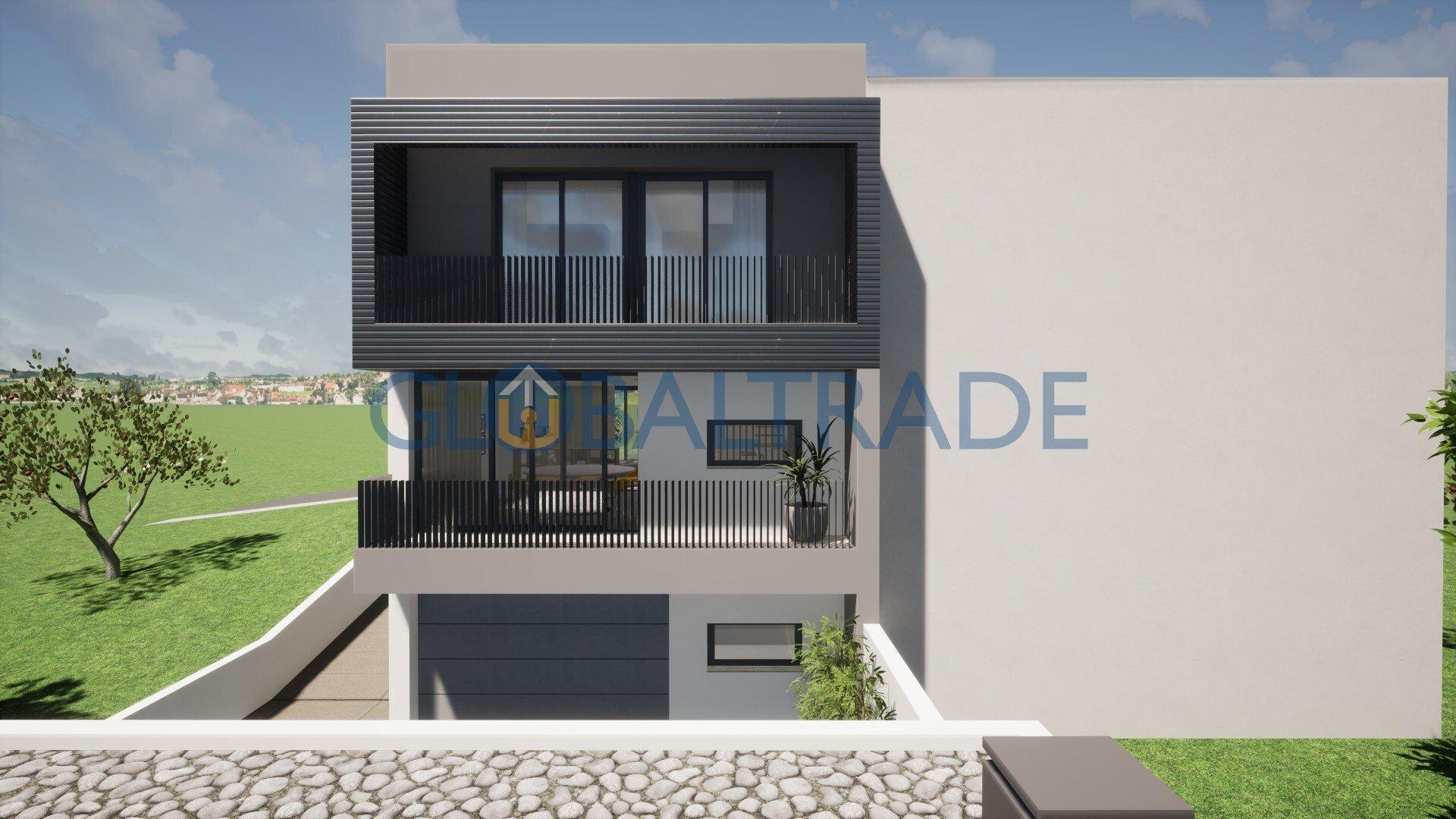 Terreno 235m² com Projeto Aprovado para Moradia em Fânzeres