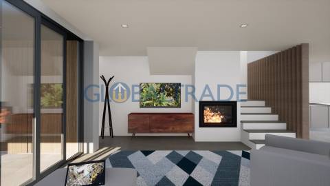 Terreno 235m² com Projeto Aprovado para Moradia em Fânzeres