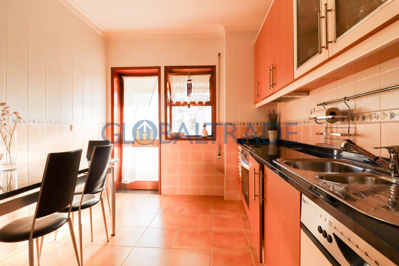 Apartamento T3 ao centro de Gondomar