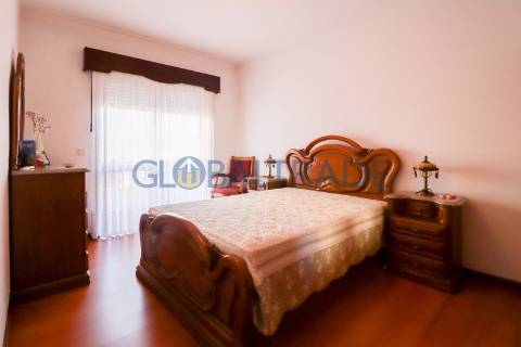 Apartamento T3 ao centro de Gondomar