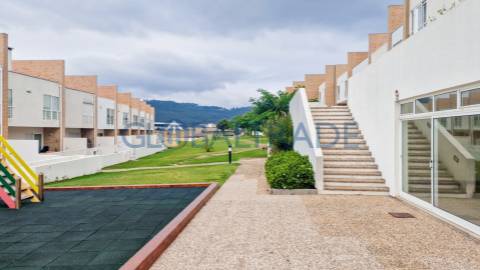 Moradia T4 Condomínio Gandra Prestige, Alfena