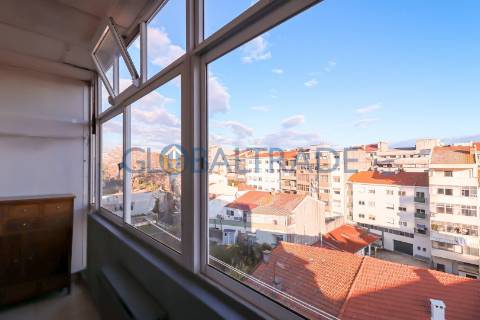 Apartamento T1+1 no coração do Porto