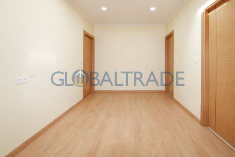 Moradia Térrea T3 totalmente renovada em Campanhã