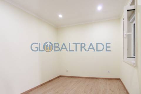 Moradia Térrea T3 totalmente renovada em Campanhã