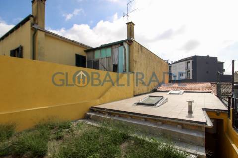 Moradia Térrea T3 totalmente renovada em Campanhã