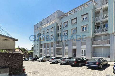 Apartamento T3+1 equipado em Baguim do Monte