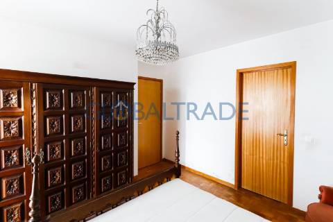 Apartamento T3+1 equipado em Baguim do Monte