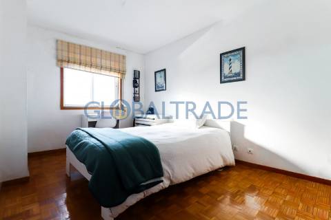 Apartamento T3+1 equipado em Baguim do Monte