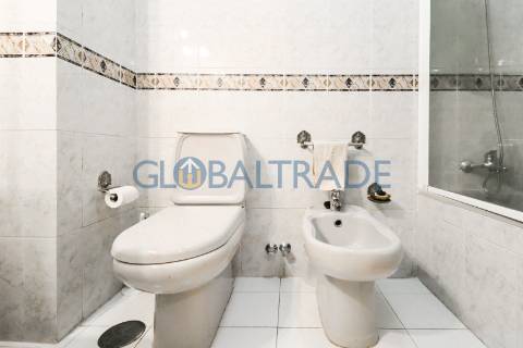 Apartamento T3+1 equipado em Baguim do Monte