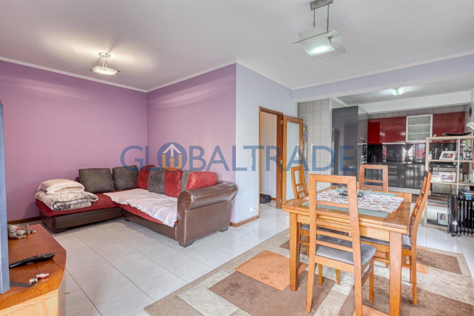 Apartamento T2 em Baguim do Monte