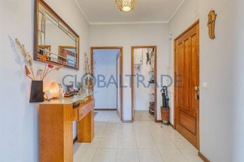 Apartamento T2 em Baguim do Monte