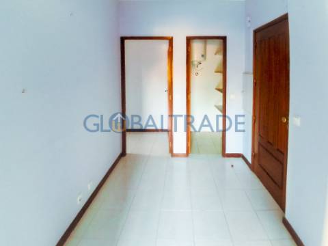 Apartamento T2 em Baguim do Monte