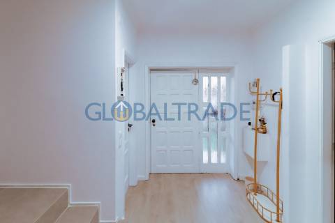 Moradia T3 - Com Habitação T0 R/C em Valongo