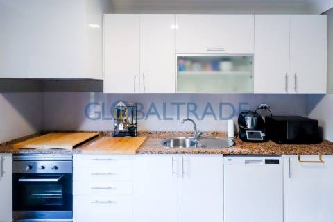 Moradia T3 - Com Habitação T0 R/C em Valongo