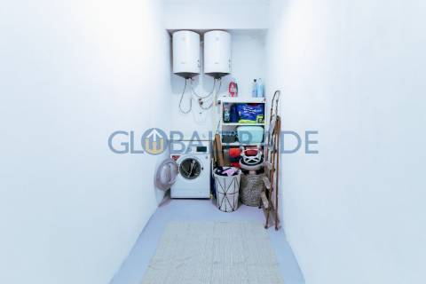 Moradia T3 - Com Habitação T0 R/C em Valongo