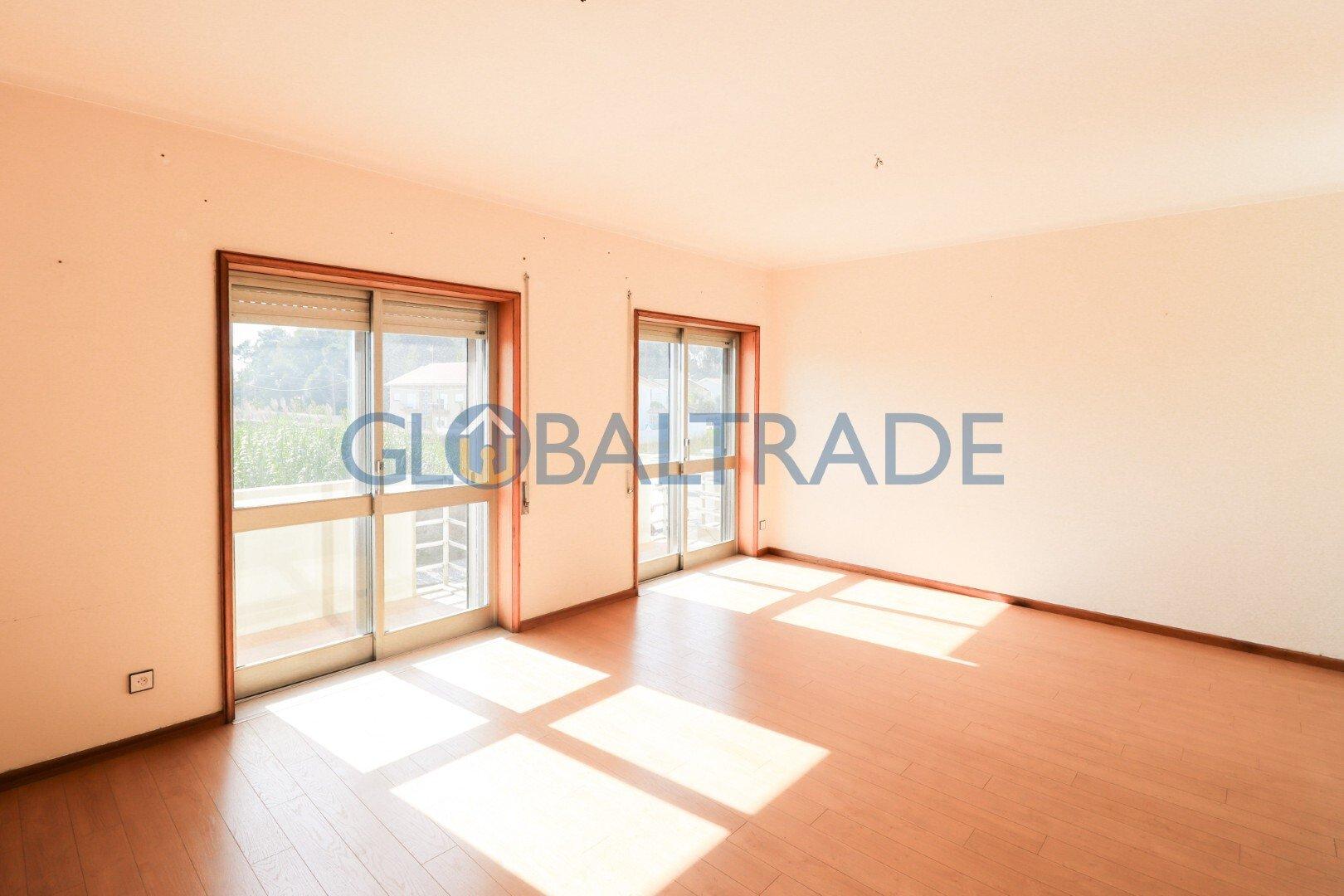 Apartamento T3 ao centro de Ovar