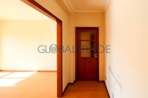 Apartamento T3 ao centro de Ovar