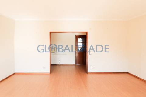 Apartamento T3 ao centro de Ovar