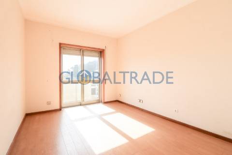 Apartamento T3 ao centro de Ovar