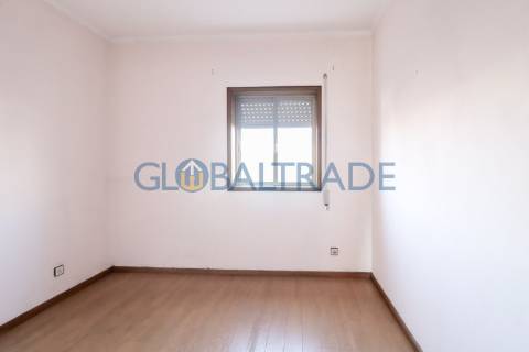 Apartamento T3 ao centro de Ovar