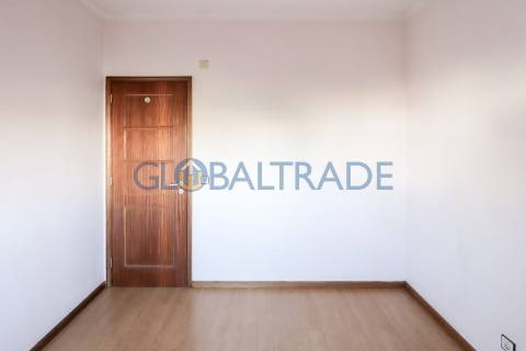 Apartamento T3 ao centro de Ovar