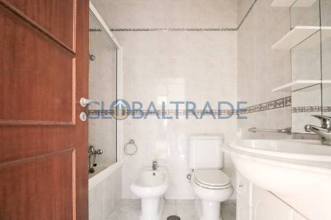 Apartamento T3 ao centro de Ovar