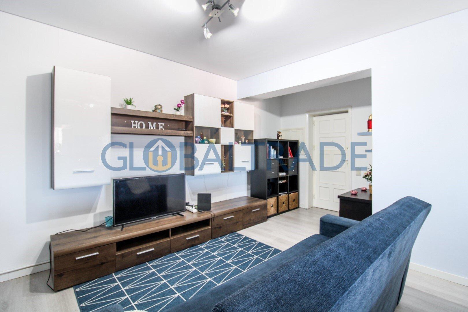 Apartamento T1+1 renovado, totalmente mobilado e equipado no Porto