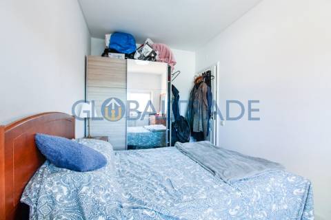 Apartamento T1+1 renovado, totalmente mobilado e equipado no Porto