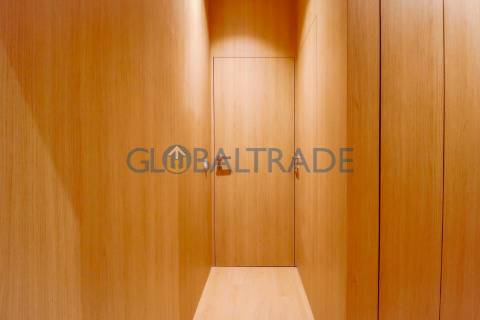 Apartamento T2 Renovado com Terraço em Fânzeres