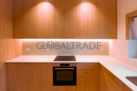 Apartamento T2 Renovado com Terraço em Fânzeres