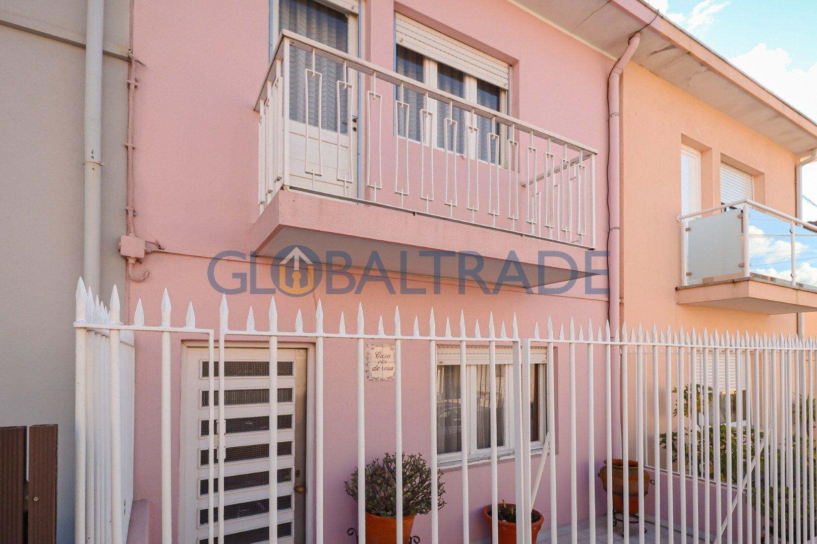 Moradia T3 com Terraço em Rio Tinto