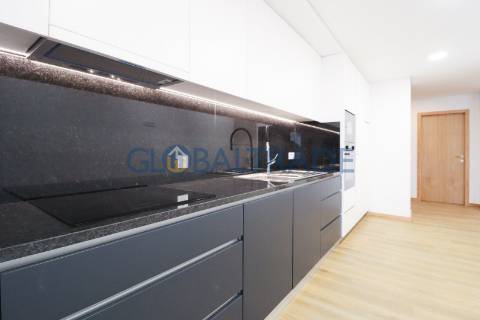 Apartamentos T3 Novos ao Centro de Rio Tinto