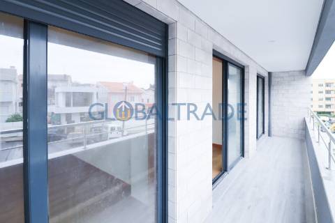 Apartamentos T3 Novos ao Centro de Rio Tinto