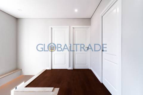 Moradia T3 Nova com 1000m² Terreno em Paços de Ferreira