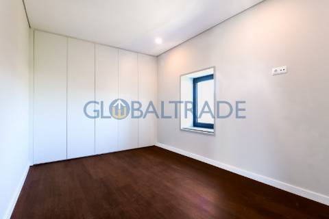 Moradia T3 Nova com 1000m² Terreno em Paços de Ferreira