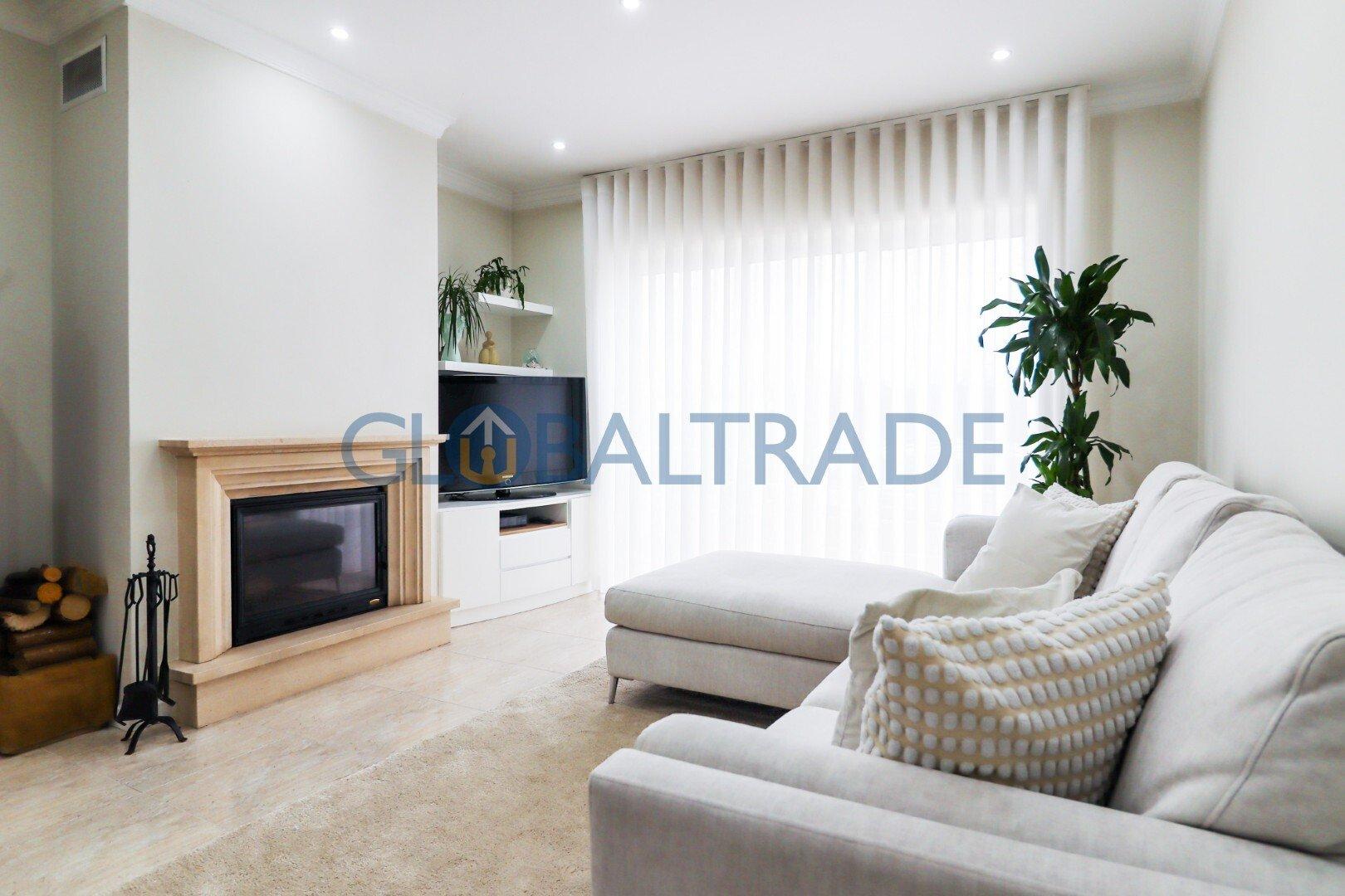 Apartamento T2 Renovado em Jovim