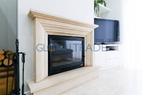 Apartamento T2 Renovado em Jovim