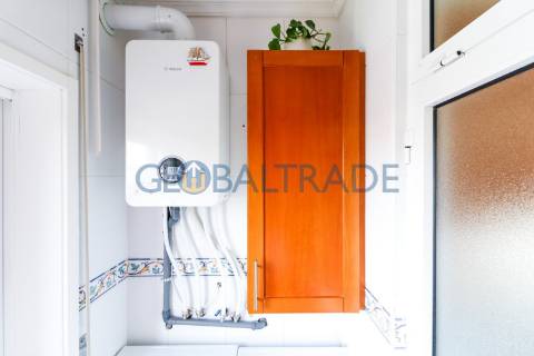 Apartamento T2 Renovado em Jovim