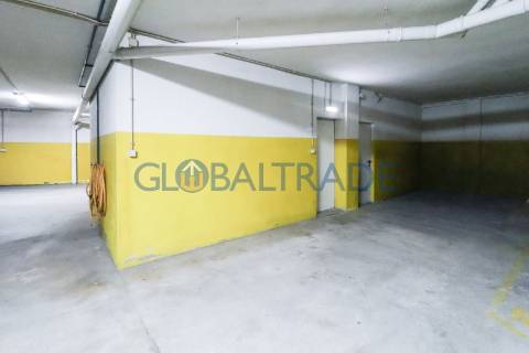 Apartamento T2 Renovado em Jovim