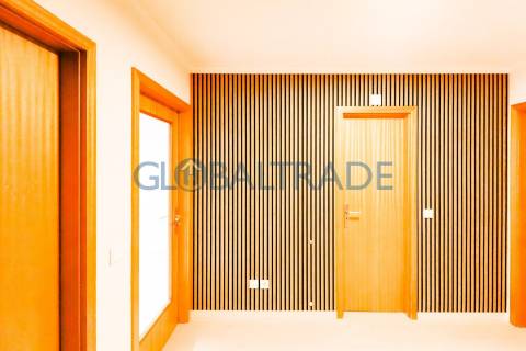 Apartamento T2+1 Renovado & Equipado em Gondomar