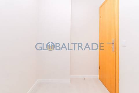 Apartamento T2+1 Renovado & Equipado em Gondomar