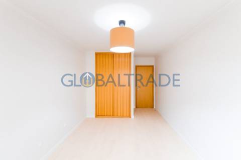 Apartamento T2+1 Renovado & Equipado em Gondomar