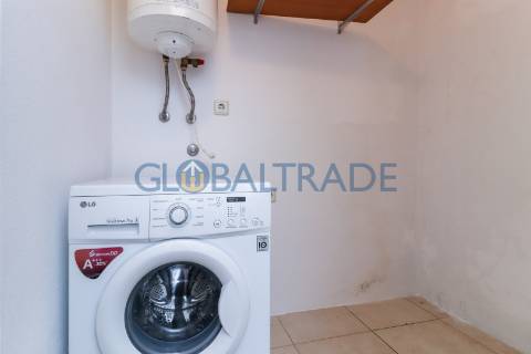 Moradia T2 Renovada com terraço no Porto