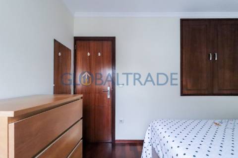 Moradia T2 Renovada com terraço no Porto