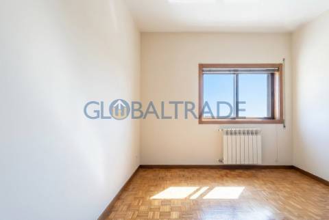 Apartamento T4 na Encosta do Douro — Gondomar