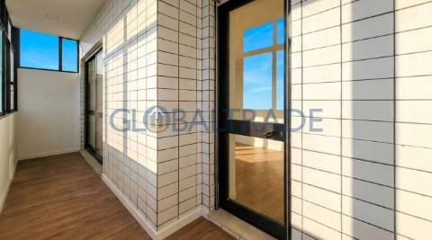 Apartamento T2 Renovado & Equipado em Matosinhos